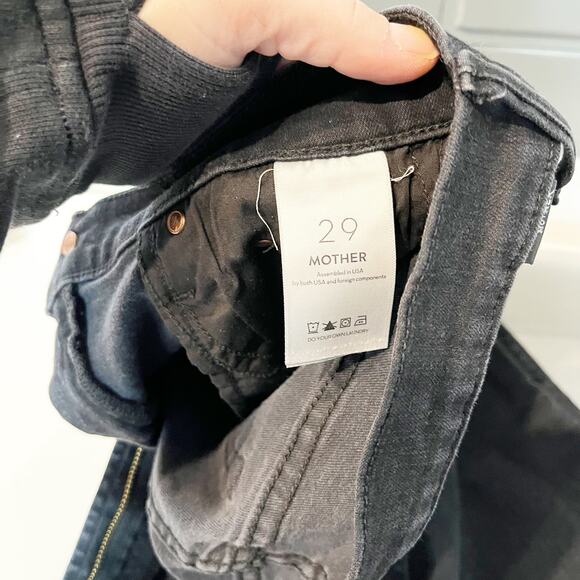 Mother High Waisted Denim The Insider Crop Step Fray Jeans Not Guilty Black 29 - Picture 4 of 11